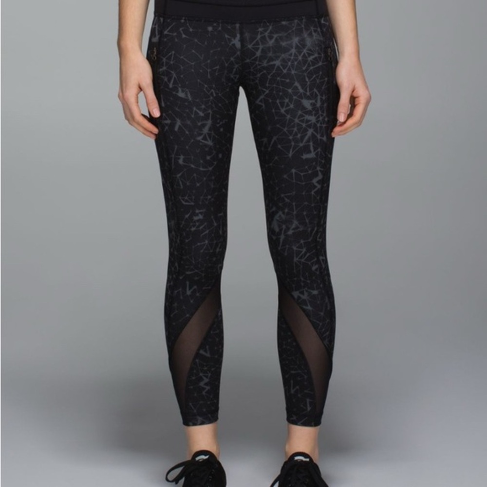 Lululemon Inspire Tight II *Full-On Luxtreme